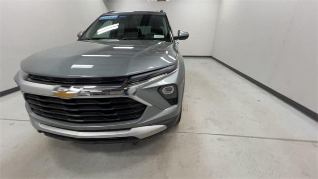 used 2025 Chevrolet TrailBlazer car, priced at $26,990