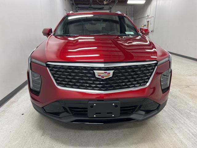 new 2025 Cadillac XT4 car, priced at $50,290