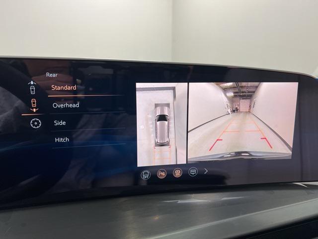 new 2026 Cadillac VISTIQ car