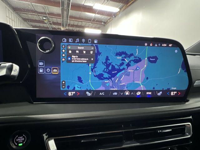 used 2025 Chevrolet Traverse car, priced at $41,990