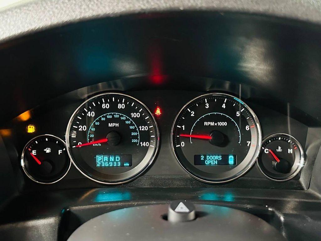 used 2007 Jeep Commander car, priced at $4,884