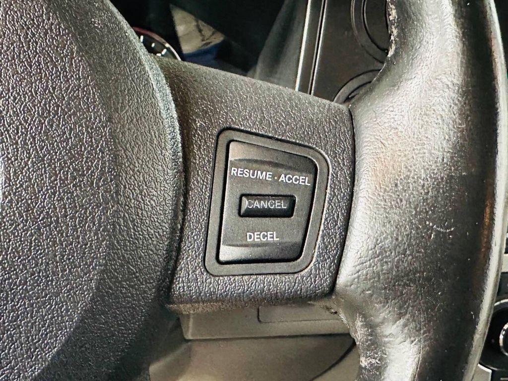 used 2007 Jeep Commander car, priced at $4,884