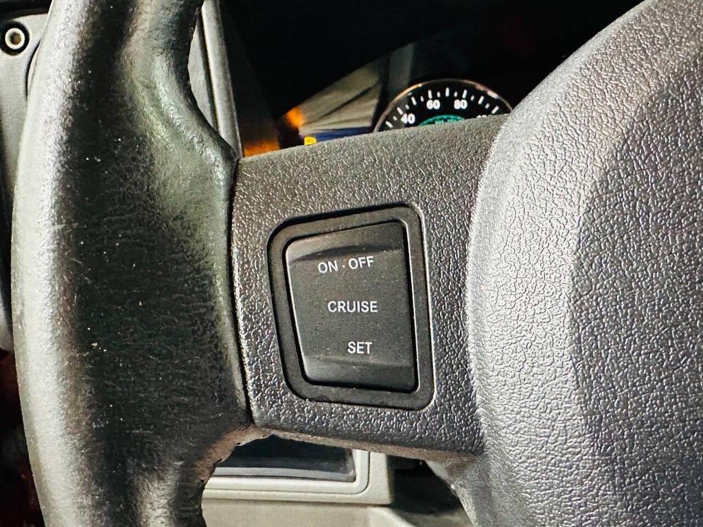 used 2007 Jeep Commander car, priced at $4,884