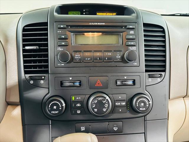 used 2007 Kia Sedona car, priced at $5,855