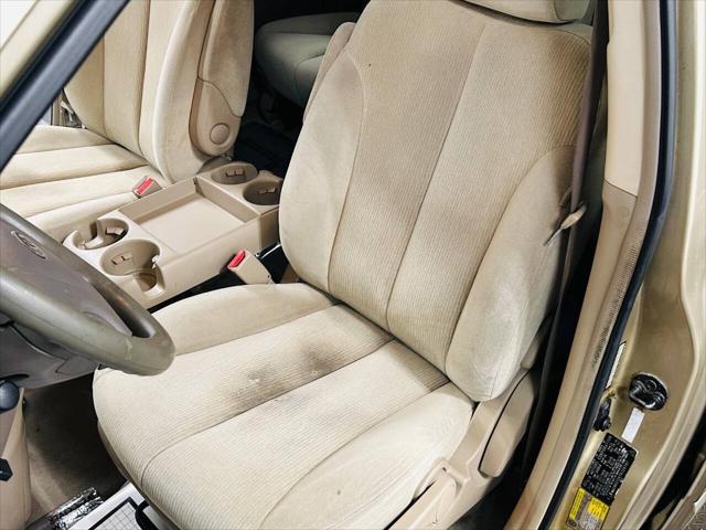 used 2007 Kia Sedona car, priced at $5,855