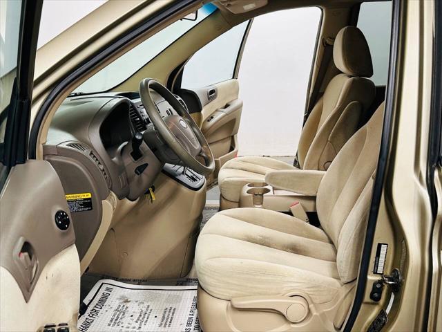 used 2007 Kia Sedona car, priced at $5,855