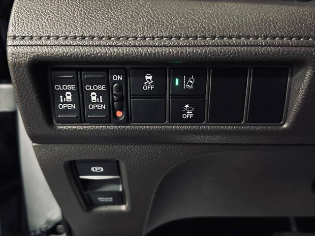 used 2019 Honda Odyssey car, priced at $15,355