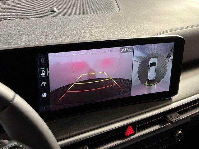 new 2025 Kia Sorento car, priced at $43,723
