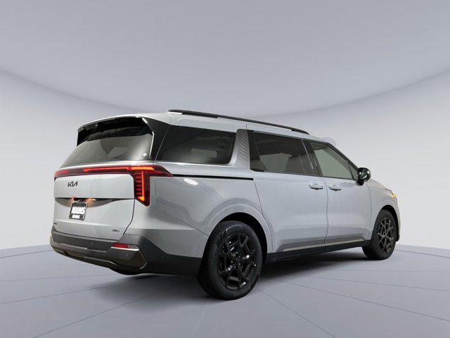 new 2025 Kia Carnival Hybrid car, priced at $53,095