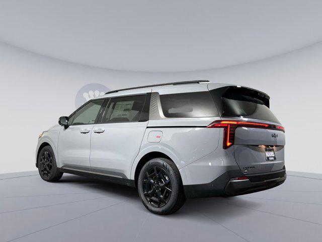 new 2025 Kia Carnival Hybrid car, priced at $53,095