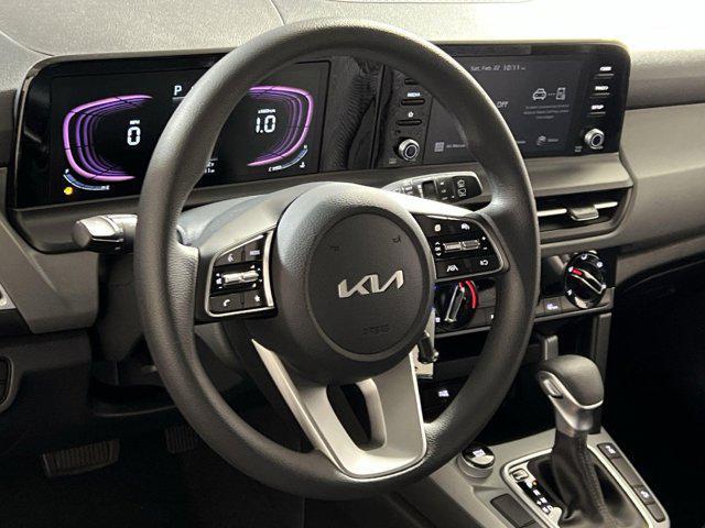 new 2025 Kia Seltos car, priced at $25,372