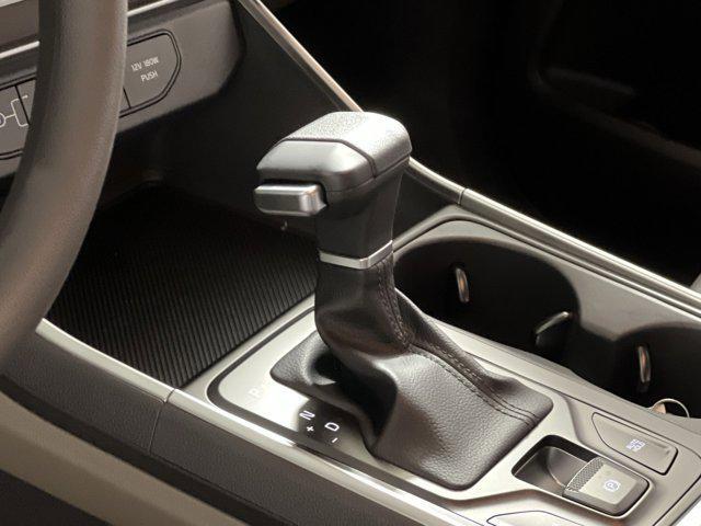 new 2026 Kia Carnival car, priced at $36,553