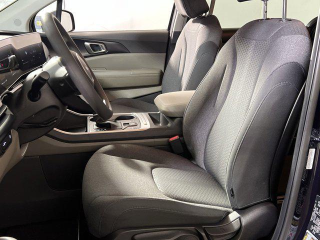 new 2026 Kia Carnival car, priced at $36,553