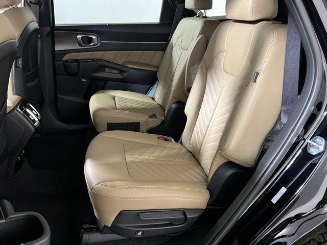 new 2025 Kia Sorento car, priced at $45,050