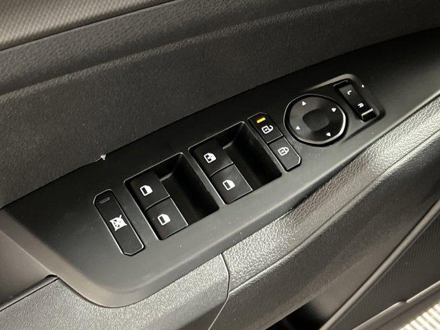 new 2026 Kia Sportage car, priced at $31,596