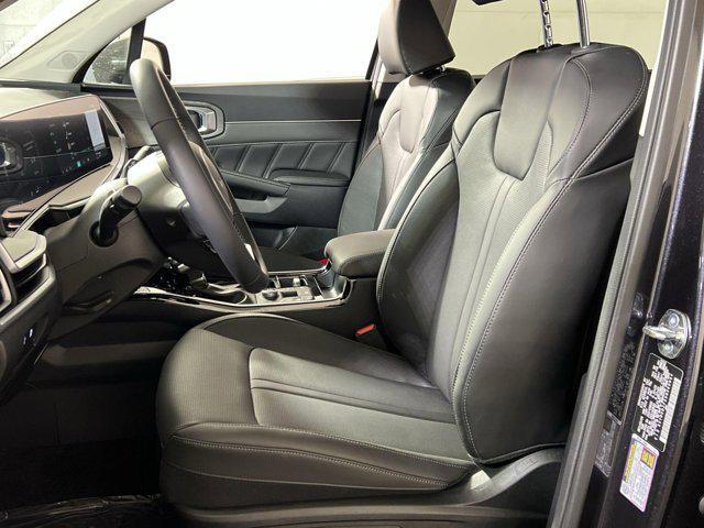 new 2025 Kia Sorento car, priced at $41,158