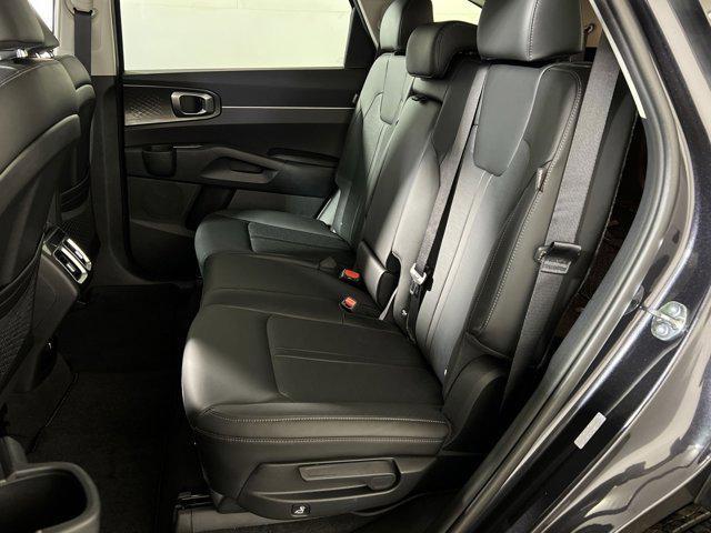 new 2025 Kia Sorento car, priced at $37,773
