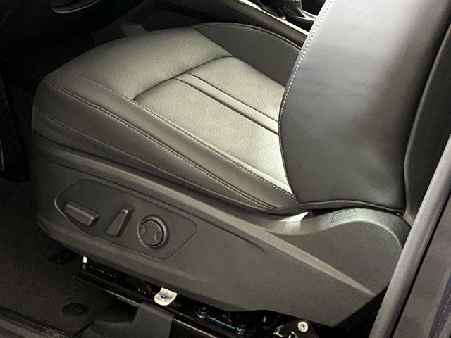 new 2025 Kia Sorento car, priced at $37,773
