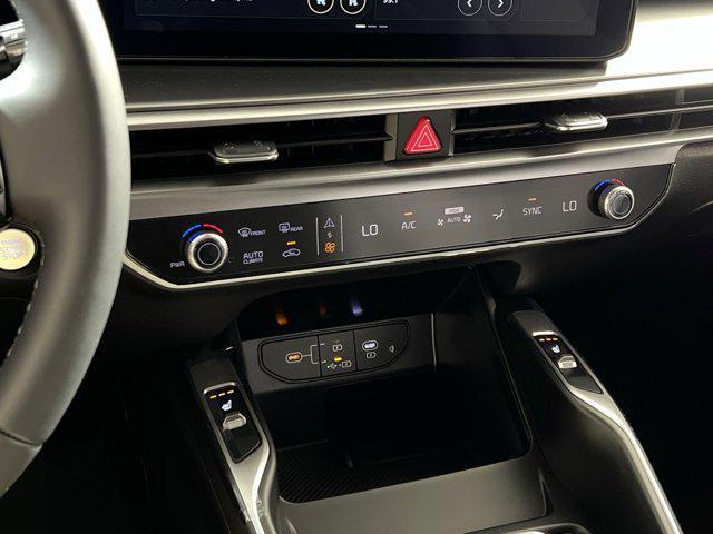 new 2025 Kia Sorento car, priced at $37,773