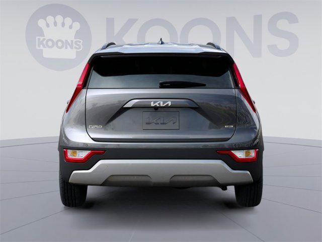 new 2025 Kia Niro car, priced at $30,178