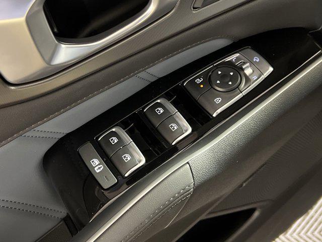 new 2025 Kia Sorento Plug-In Hybrid car, priced at $49,635