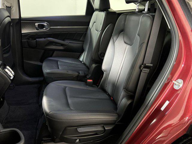 used 2023 Kia Sorento car, priced at $34,591