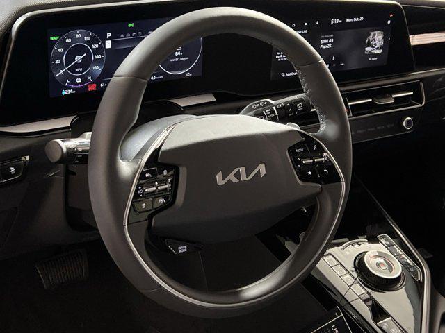 new 2025 Kia Niro EV car, priced at $32,142