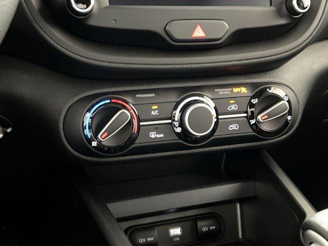 new 2025 Kia Soul car, priced at $21,753