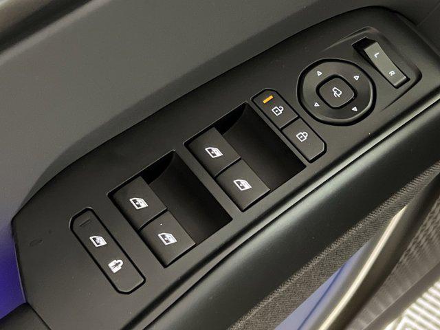 new 2026 Kia EV9 car, priced at $59,789