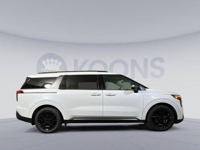 new 2026 Kia Carnival Hybrid car, priced at $52,061