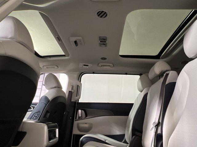 new 2026 Kia Carnival Hybrid car, priced at $52,061