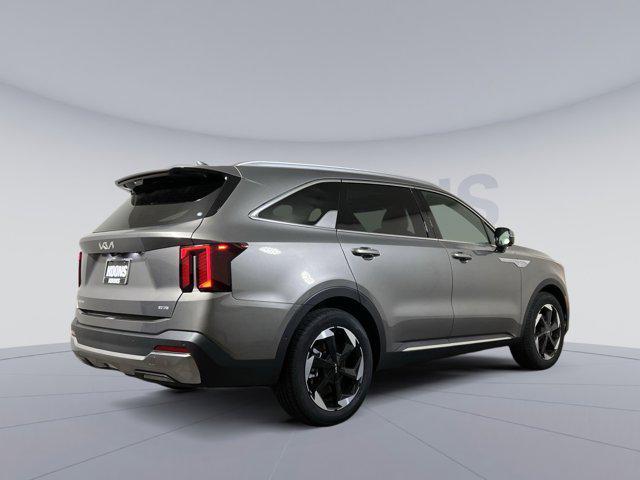 new 2025 Kia Sorento Hybrid car, priced at $45,393