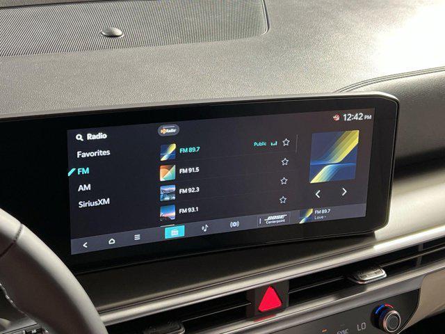 new 2025 Kia Sorento Hybrid car, priced at $45,393