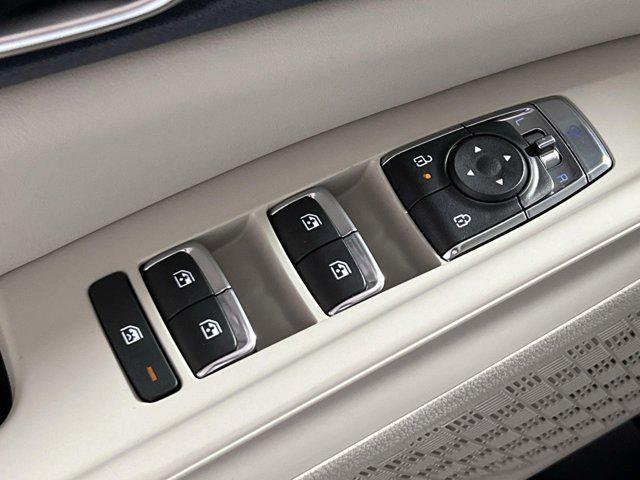 new 2025 Kia Carnival Hybrid car, priced at $48,600