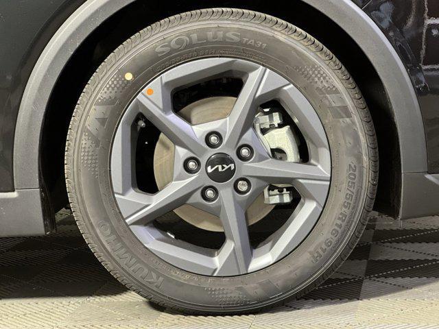 new 2025 Kia K4 car, priced at $23,337