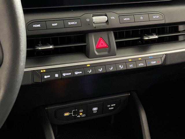 new 2025 Kia K4 car, priced at $23,337