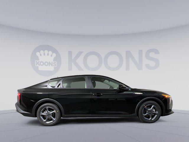new 2025 Kia K4 car, priced at $23,337