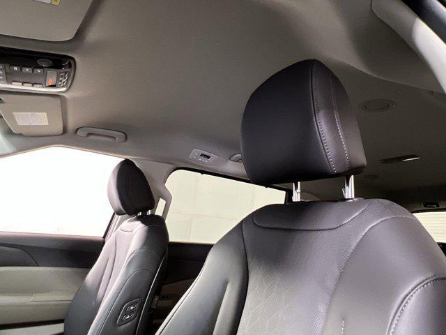 new 2025 Kia Carnival car, priced at $42,529