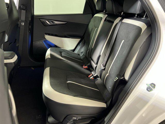 new 2025 Kia EV6 car, priced at $53,923