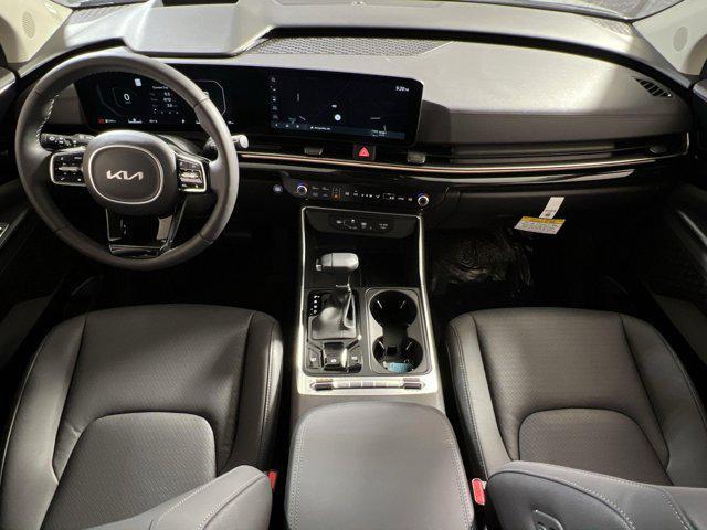 new 2025 Kia Carnival car, priced at $50,391