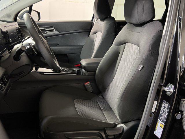 new 2025 Kia Sportage Hybrid car, priced at $25,999