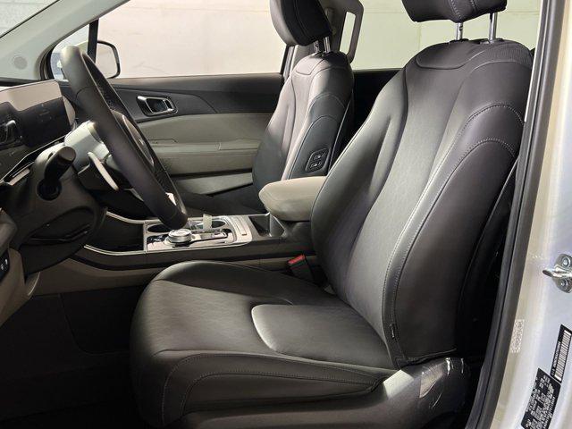 new 2026 Kia Carnival Hybrid car, priced at $42,267