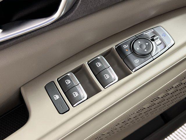 new 2026 Kia Carnival Hybrid car, priced at $42,267