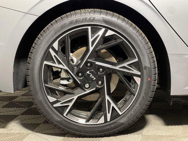 new 2025 Kia K5 car, priced at $32,341