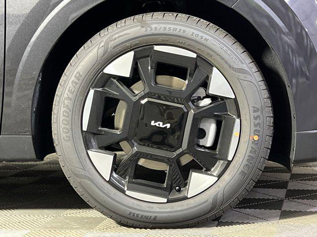 new 2026 Kia Carnival car, priced at $40,746
