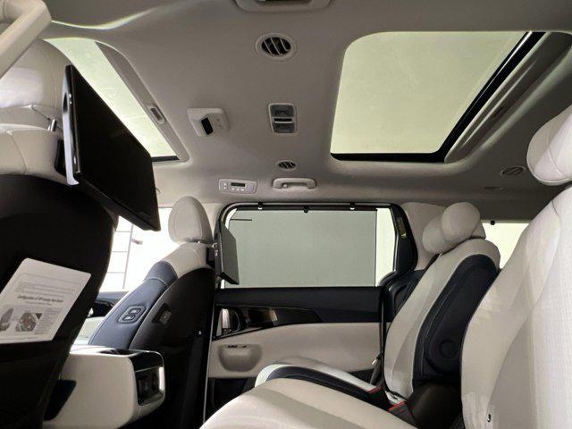 new 2025 Kia Carnival Hybrid car, priced at $56,855