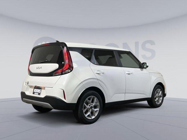 new 2025 Kia Soul car, priced at $18,499