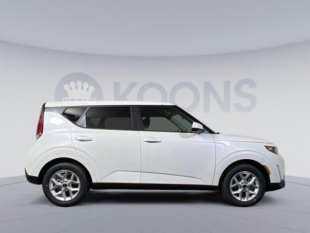 new 2025 Kia Soul car, priced at $18,499