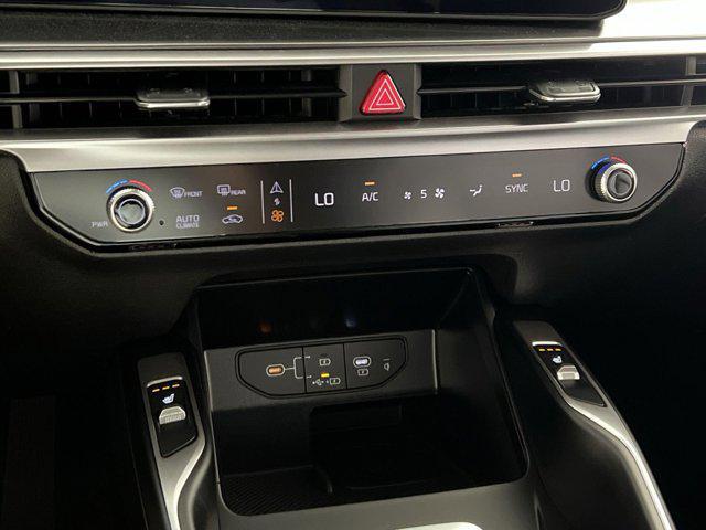 new 2025 Kia Sorento car, priced at $36,803