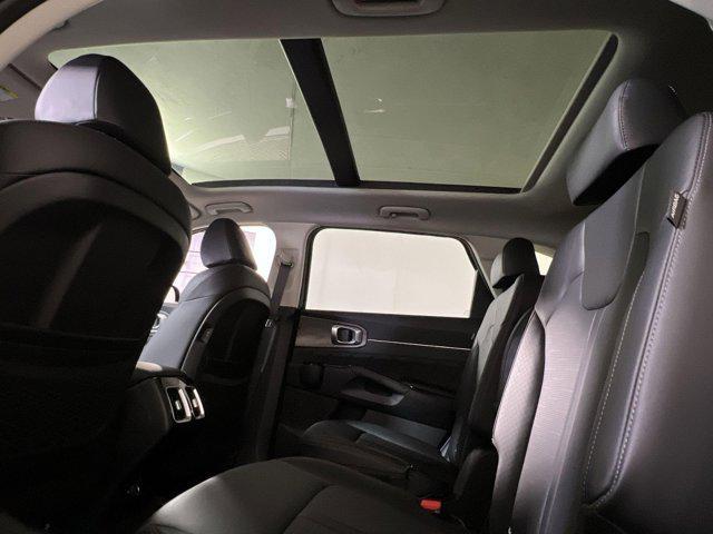 new 2025 Kia Sorento car, priced at $41,019